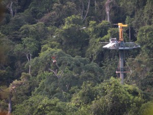 équipe filmant Elo en haut du COPAS